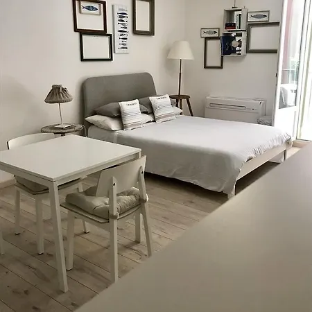 Chateau - Vieux * Nicea