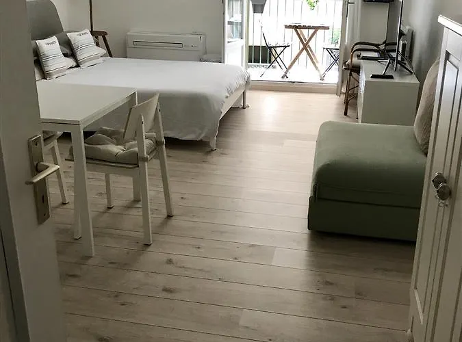 Chateau - Vieux Apartmán *